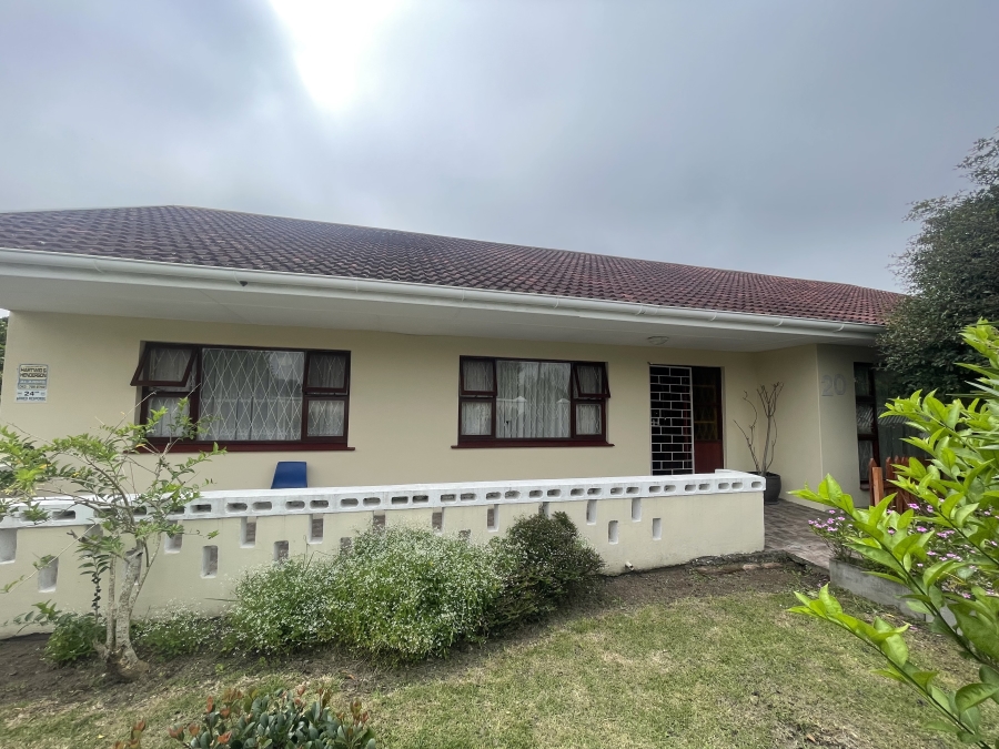 4 Bedroom Property for Sale in Willow Park Eastern Cape